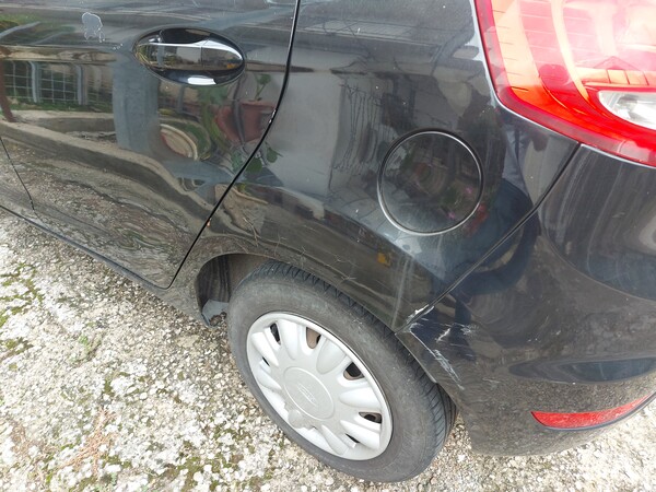 1#7963 Autovettura Ford Fiesta in vendita - foto 11