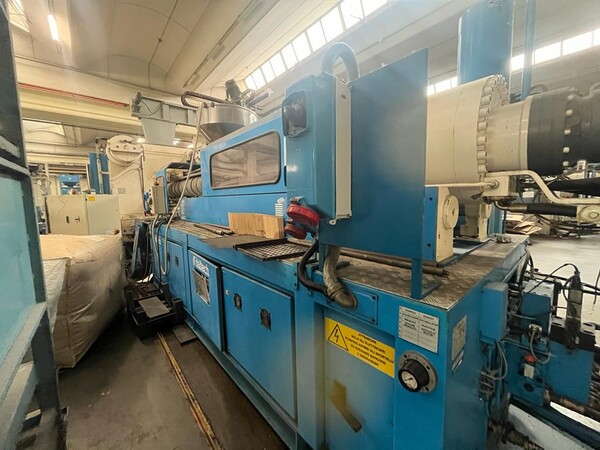 2#7965 Pressa a Iniezione Italtech MSK 2250 con Robot in vendita - foto 10