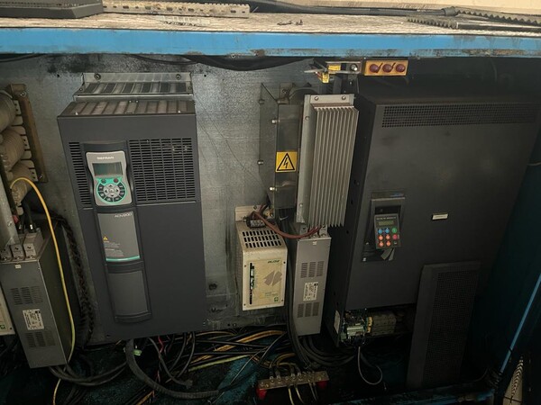 4#7965 Pressa a Iniezione Italtech KS 1600 con Robot in vendita - foto 12