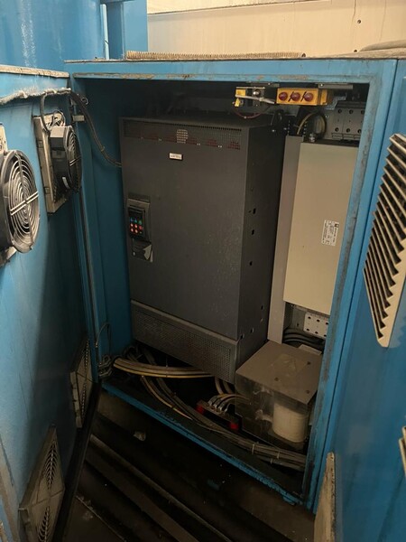 4#7965 Pressa a Iniezione Italtech KS 1600 con Robot in vendita - foto 13