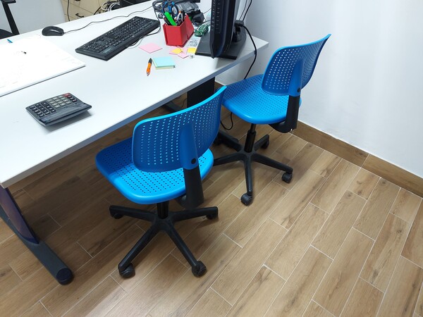 1#7967 Arredamento e attrezzatura da ufficio in vendita - foto 36
