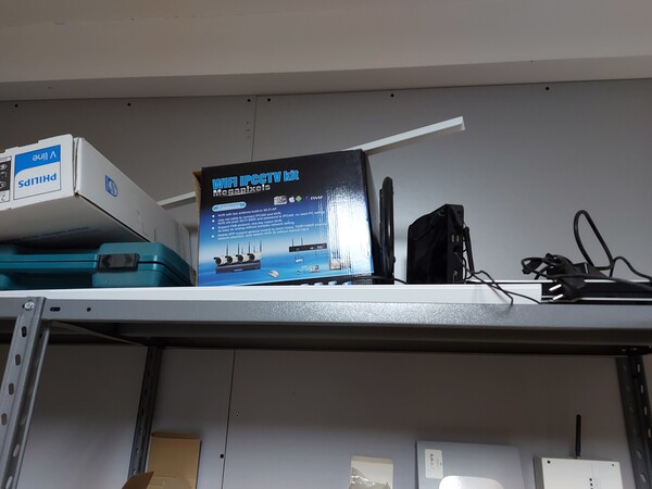 1#7967 Arredamento e attrezzatura da ufficio in vendita - foto 48