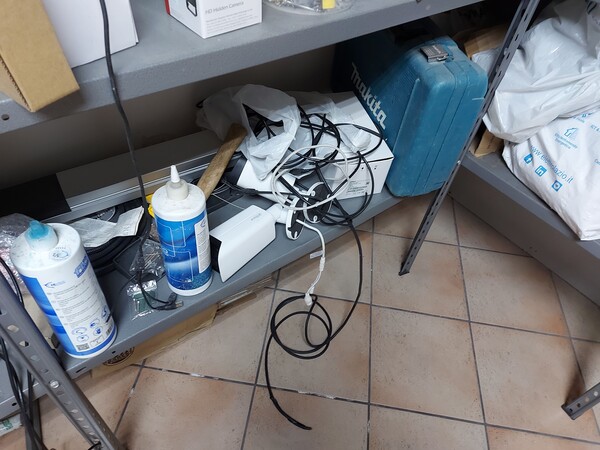 1#7967 Arredamento e attrezzatura da ufficio in vendita - foto 50