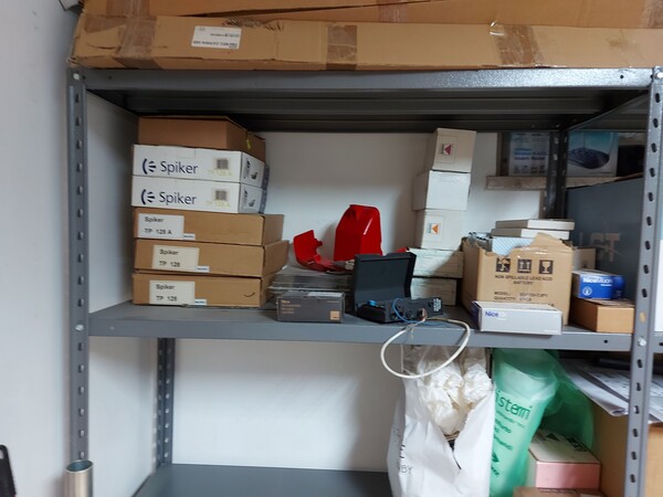 1#7967 Arredamento e attrezzatura da ufficio in vendita - foto 54