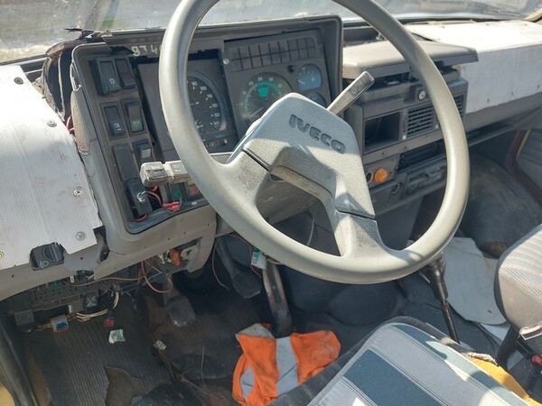 2#8000 Autocarro per soccorso stradale Iveco in vendita - foto 6