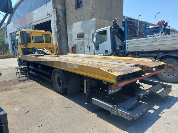 23#8000 Autocarro per soccorso stradale Iveco in vendita - foto 12