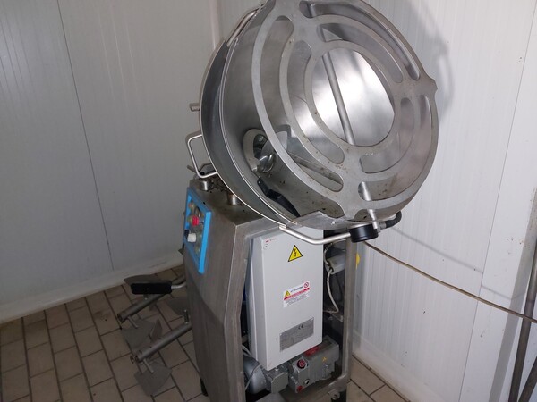 1#8001 Attrezzatura per la lavorazione delle carni in vendita - foto 9