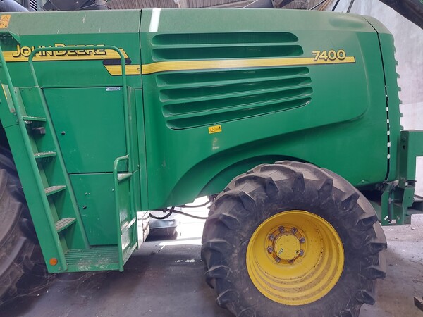 230#8002 Trincia John Deere in vendita - foto 11