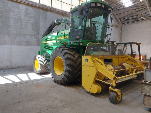 230#8002 Trincia John Deere in vendita - foto 22