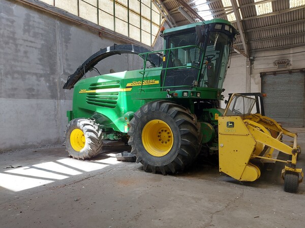 230#8002 Trincia John Deere in vendita - foto 23