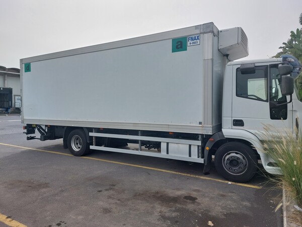 1#8004 Autocarro Iveco 120 E 24N in vendita - foto 3