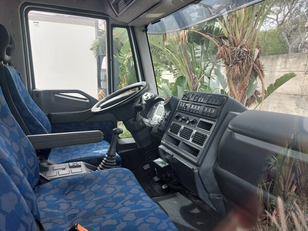 1#8004 Autocarro Iveco 120 E 24N in vendita - foto 16
