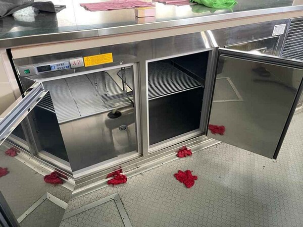 1#8008 Attrezzature e arredi bar-ristorante in vendita - foto 12