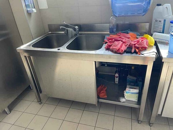 1#8008 Attrezzature e arredi bar-ristorante in vendita - foto 23