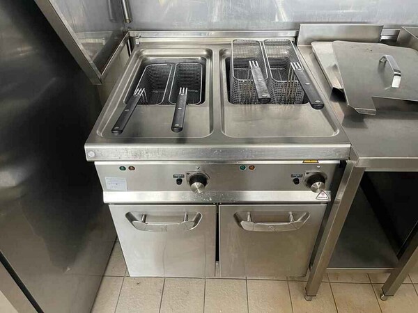 1#8008 Attrezzature e arredi bar-ristorante in vendita - foto 45