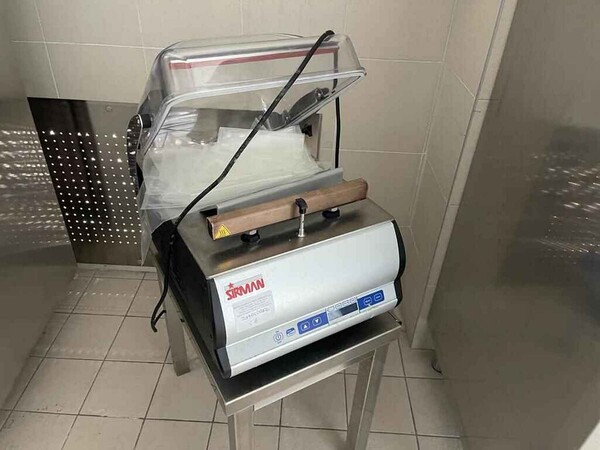 1#8008 Attrezzature e arredi bar-ristorante in vendita - foto 61