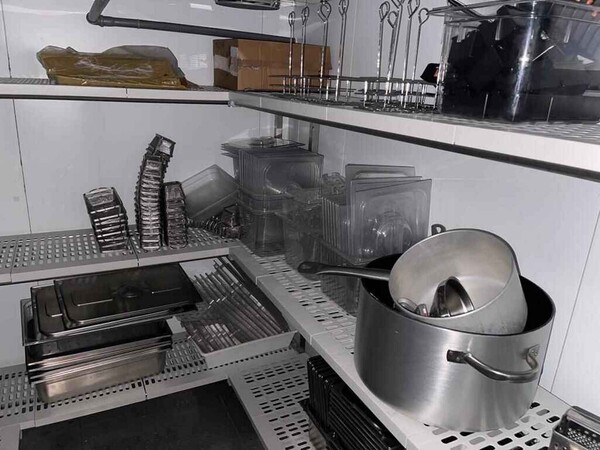 1#8008 Attrezzature e arredi bar-ristorante in vendita - foto 73