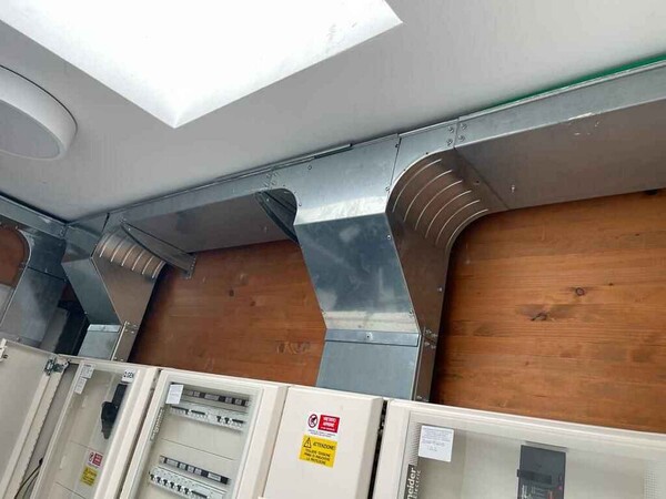 1#8008 Attrezzature e arredi bar-ristorante in vendita - foto 77