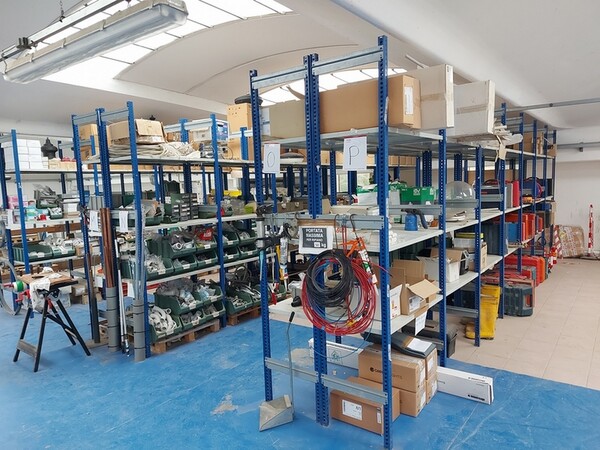 1#8009 Cessione di azienda dedita specializzata in impianti elettrici in vendita - foto 2