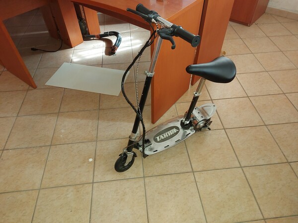 2#8012 Arredi per ufficio e attrezzature informatiche in vendita - foto 11