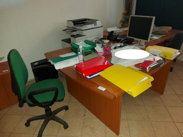 2#8012 Arredi per ufficio e attrezzature informatiche in vendita - foto 22