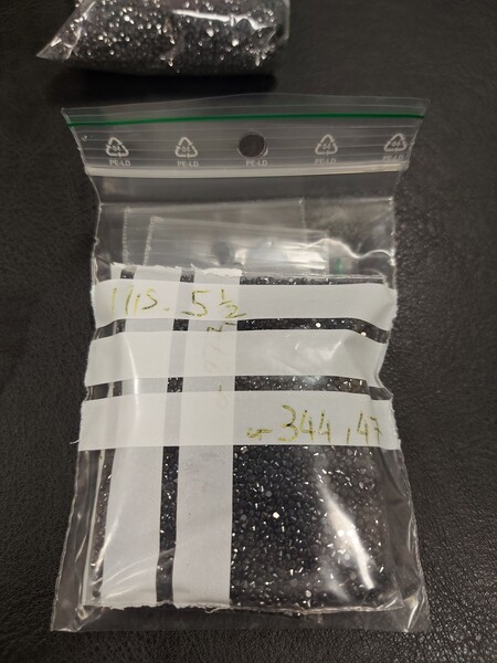 5#8014 Brillanti black generici in vendita - foto 3