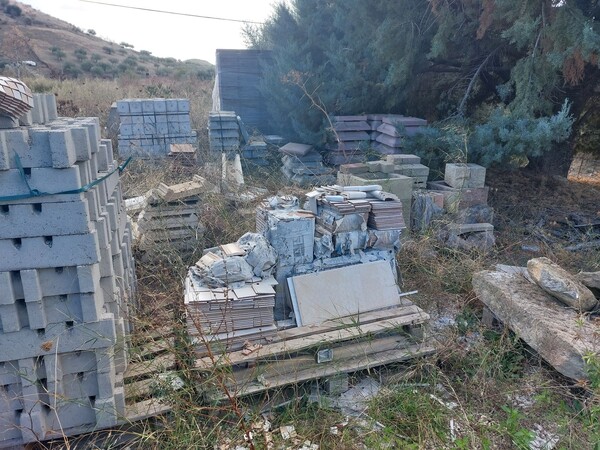 18#8015 Blocchi in calcestruzzo e vasi in vendita - foto 1