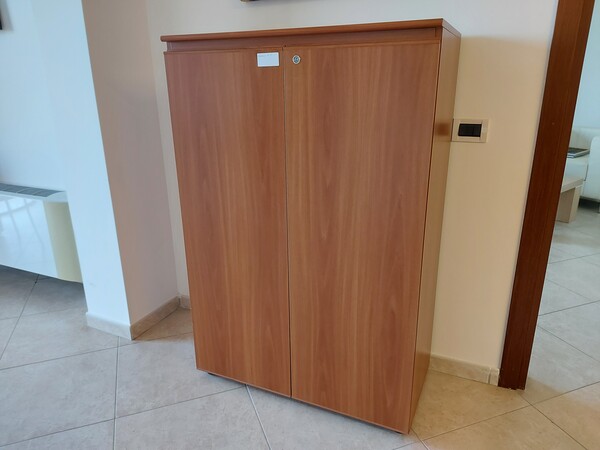 1#8017 Arredi da ufficio e attrezzature da lavoro in vendita - foto 18