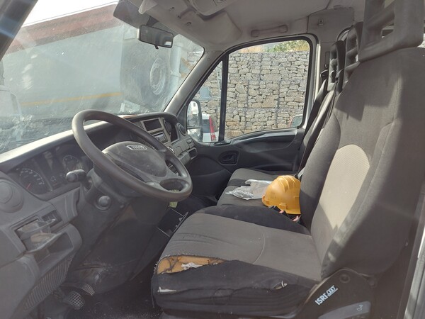 21#8017 Furgone Iveco Daily 35C15 in vendita - foto 6