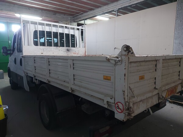 3#8017 Furgone cassonato Iveco in vendita - foto 6
