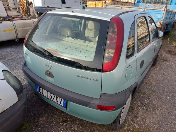 31#8017 Autocarro Opel Corsa in vendita - foto 2
