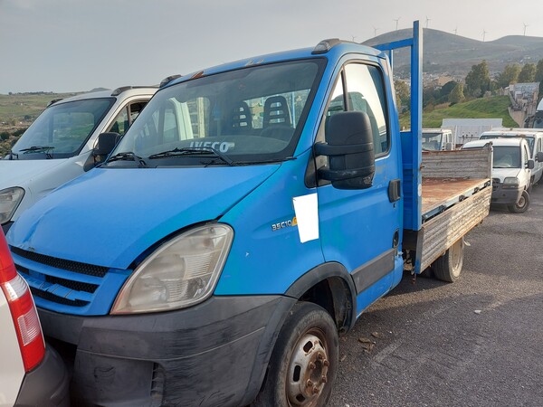 34#8017 Furgone Iveco Daily 35C15 in vendita - foto 1