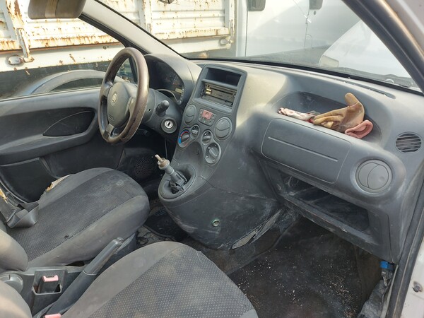 37#8017 Autocarro Fiat Panda in vendita - foto 3
