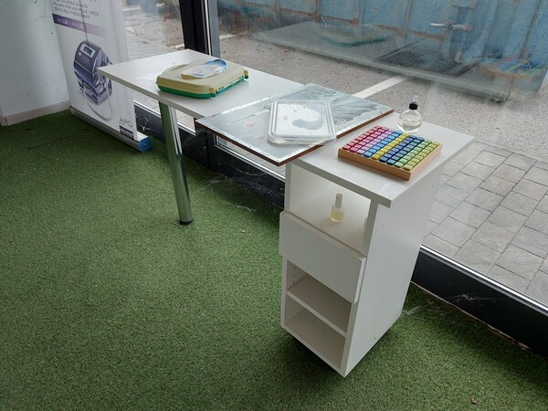 1#8019 Arredo ed attrezzatura per  centro estetico-benessere in vendita - foto 4