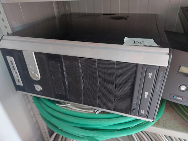 4#8021 Materiale elettrico ed informatico in vendita - foto 5