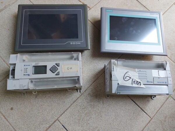 4#8021 Materiale elettrico ed informatico in vendita - foto 8