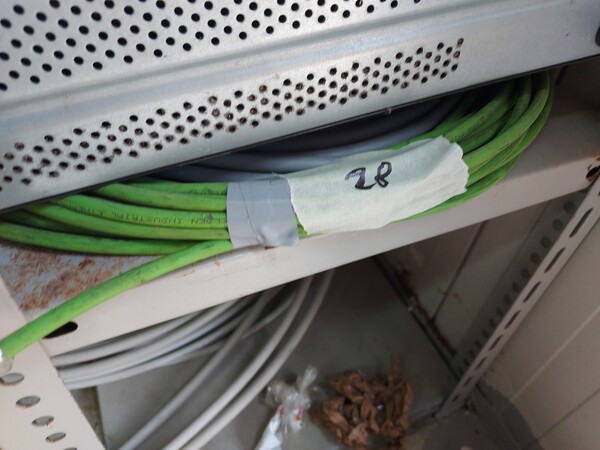 4#8021 Materiale elettrico ed informatico in vendita - foto 27