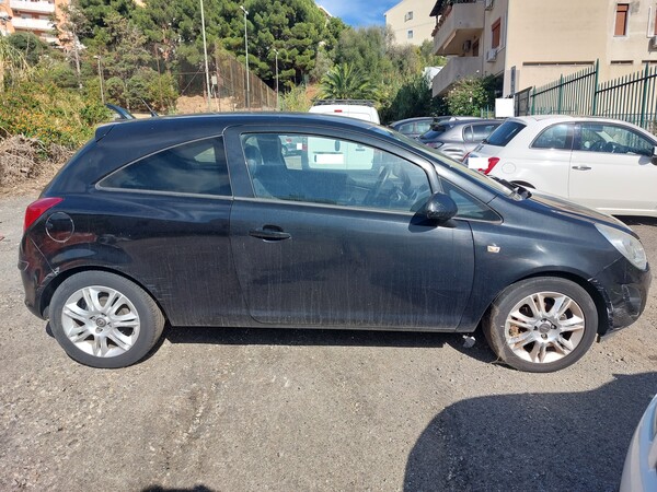 1#8022 Autovettura Opel Corsa in vendita - foto 4