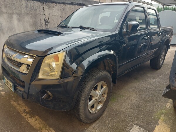 1#8023 Autocarro Isuzu LS in vendita - foto 1