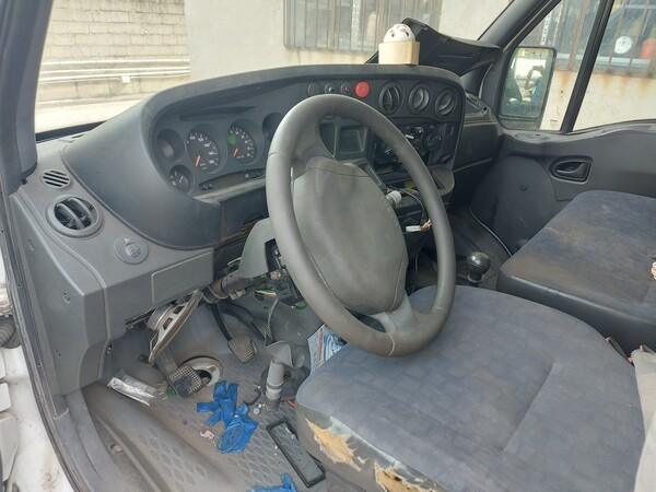 1#8030 Autocarro Iveco Daily in vendita - foto 12