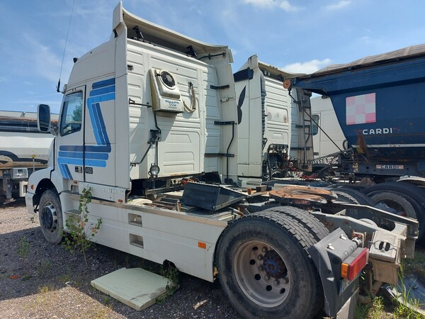 3#8030 Trattore stradale Volvo in vendita - foto 4