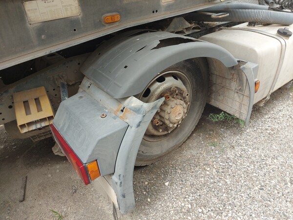 104#8031 Trattore stradale Iveco Magirus AS440ST in vendita - foto 5