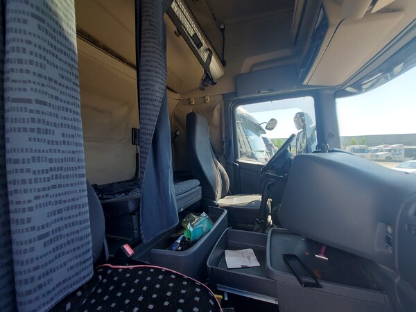 12#8031 Trattore stradale Scania CVR 560 in vendita - foto 24