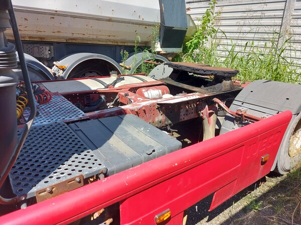 23#8031 Trattore stradale Iveco Magirus AS440ST in vendita - foto 5