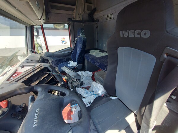 23#8031 Trattore stradale Iveco Magirus AS440ST in vendita - foto 15