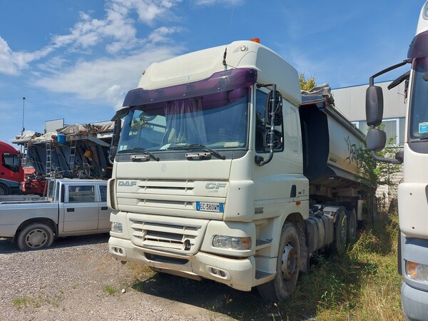 28#8031 Trattore stradale DAF TT85MC in vendita - foto 2