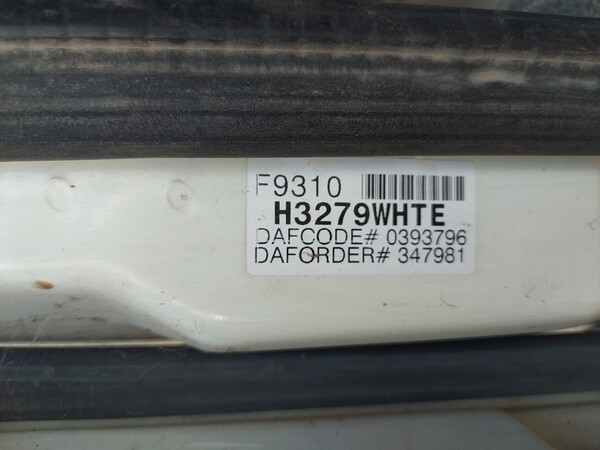 28#8031 Trattore stradale DAF TT85MC in vendita - foto 12
