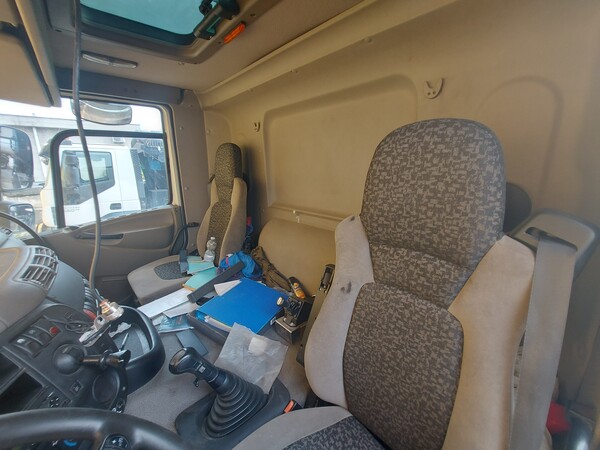 3#8031 Autocarro Daf AD85MC/E5 in vendita - foto 24