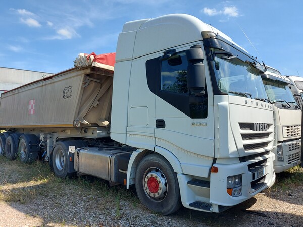 44#8031 Trattore stradale Iveco Magirus AS440ST in vendita - foto 1