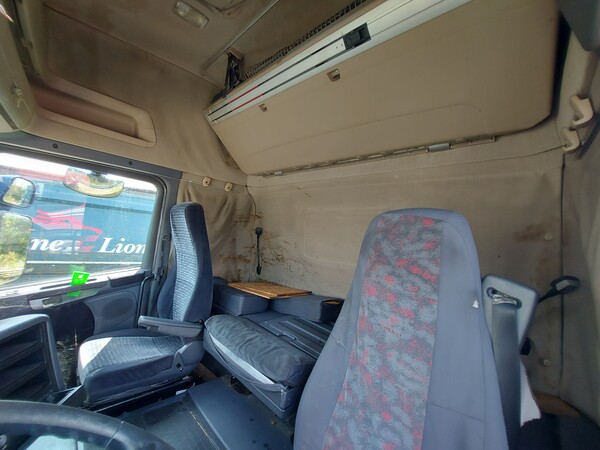 76#8031 Trattore stradale Scania in vendita - foto 13